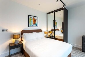 Apartment - Icon Tower Flat II (London)