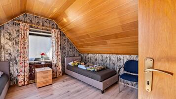 3 chambres, fer et planche Ă repasser, Wi-Fi gratuit, draps fournis