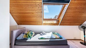 3 Schlafzimmer, Bügeleisen/Bügelbrett, kostenloses WLAN, Bettwäsche