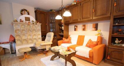 Apartment 'Ferienwohnung Hinterthal' with Mountain View, Shared Garden and Wi-Fi