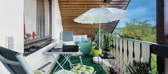 Apartment 'Appartement Am Kirnbergsee' with Lake View, Shared Garden and Wi-Fi