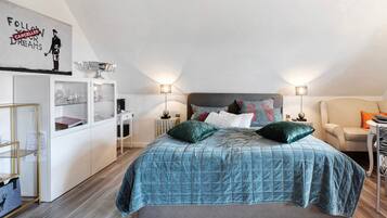 1 chambre, fer et planche Ă repasser, Wi-Fi gratuit, draps fournis