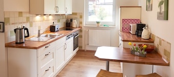 Holiday Home 'Eiderblick' with Private Terrace, Private Garden and Wi-Fi