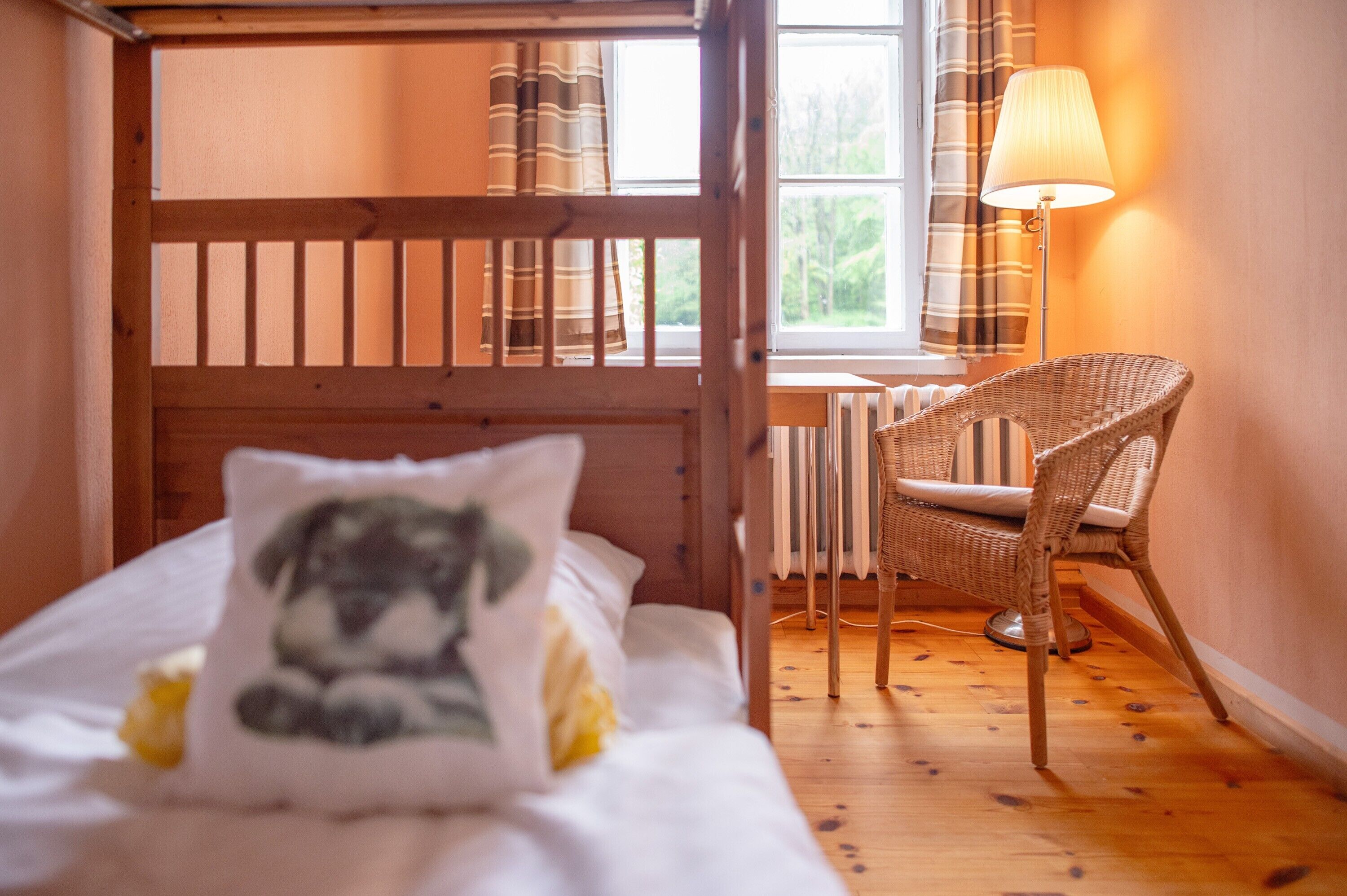 2 bedrooms, free WiFi, bed sheets, wheelchair access