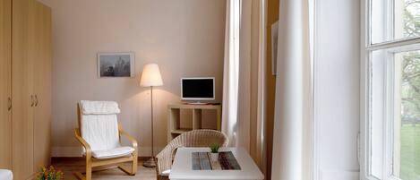 Televisio, pöytätennispöytä