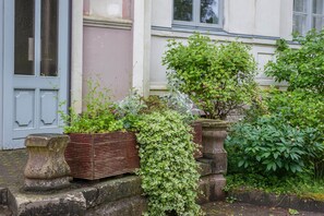 Exterior detail - Apartment 'Ferienwohnung 4' with Shared Terrace, Shared Garden (Krakow am See)