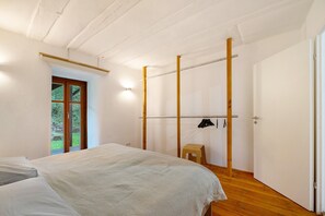 1 sovrum, strykjärn/strykbräda, gratis wi-fi och sängkläder