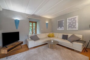 Televisor i llar de foc 