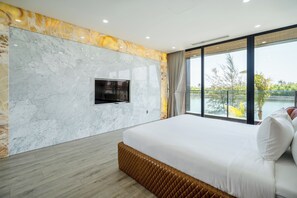Allergikerbettwaren, Pillowtop-Betten, Minibar, individuell dekoriert