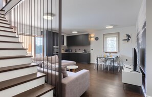 Interior - Beautiful home in Visnjan (Visnjan)