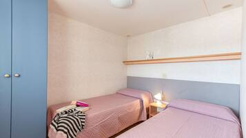 2 bedrooms, free WiFi