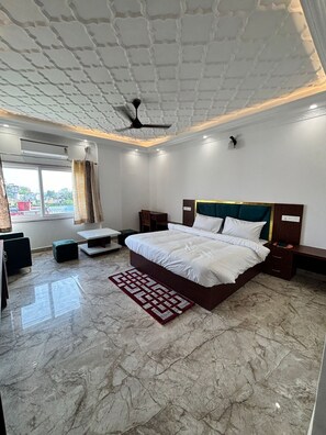 Premium Room | 2 bedrooms, free WiFi