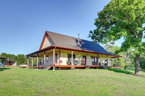 Exterior - Neosho Home on 90 Acres w/ Private Pool & Fire Pit (Neosho)