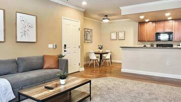 TV, fireplace, offices