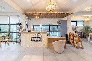 Reception - The Rock Samui Poshtel Lamai Beach (Koh Samui)