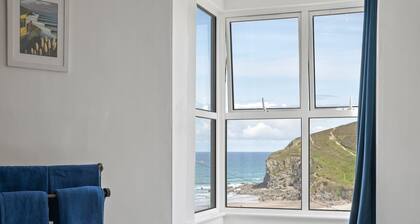 Beautiful Home with Sea Views & Parking