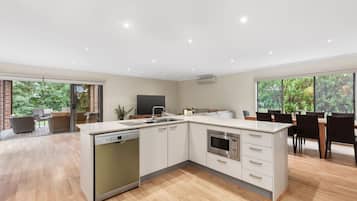 Microwave, dishwasher, coffee/tea maker, high chair