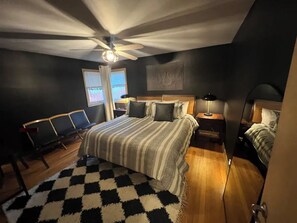 5 dormitorios, escritorio, tabla de planchar con plancha y wifi