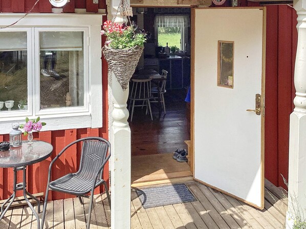 House | Dining
