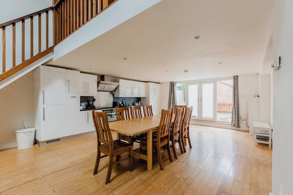 Comfort-huoneisto | Ruokailu omassa huoneessa