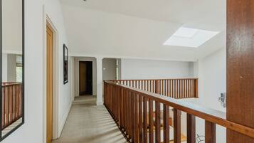 Apartamento Confort | 5 dormitorios, edredones de plumas, colchones Select Comfort