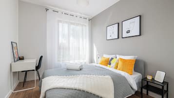 1 habitación, tabla de planchar con plancha y wifi gratis