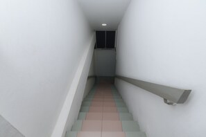 Lobby - OYO 90089 N H Inn  (Miri)