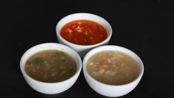 Makanan dan minuman