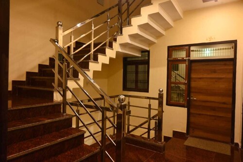 Saraswati Luxurius Home Stay