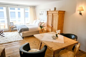 Lit de bébé portatif, Wi-Fi, literie fournie