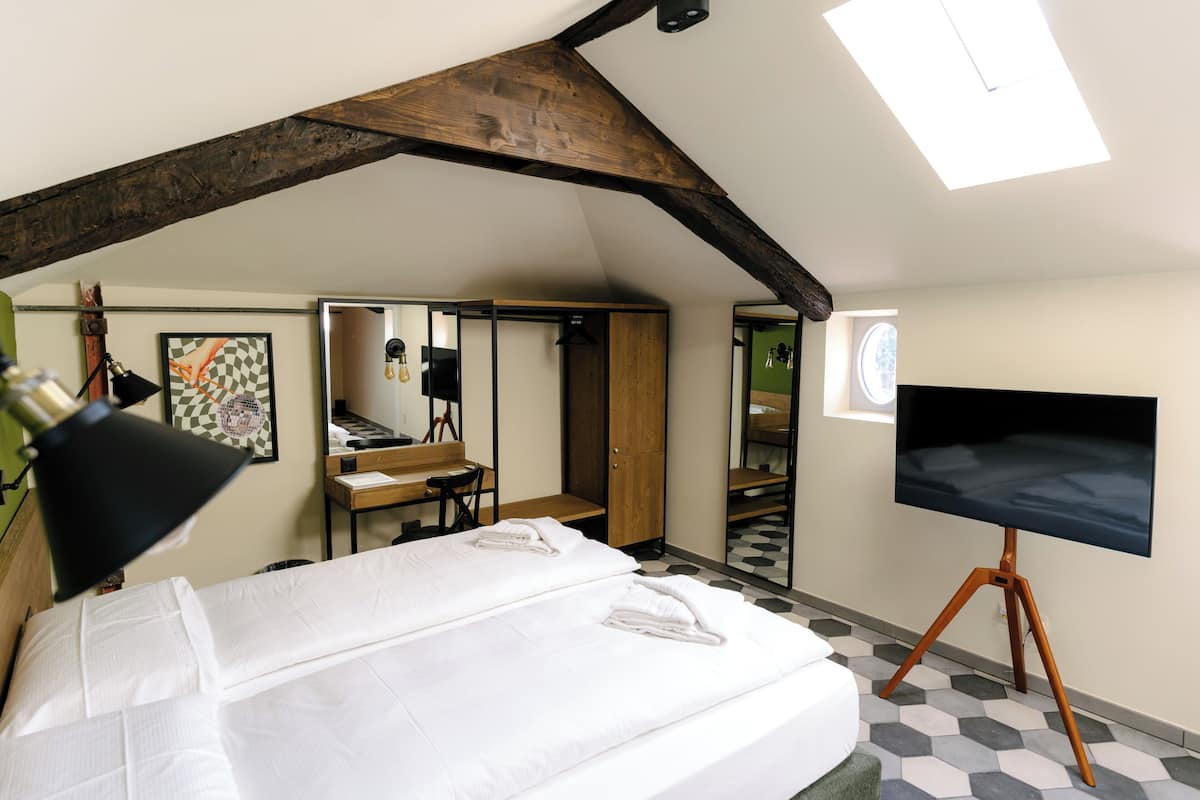 Chambre Standard Double ou avec lits jumeaux