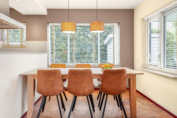 Dining - Holiday Home Near Groningen City (Midlaren)