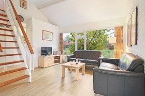 Smart TV - Lakeside Retreat in Drenthe (Midlaren)