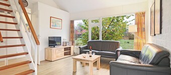 Lakeside Retreat in Drenthe