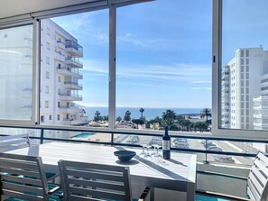 Outdoor dining - Gran Canal - Apartamento visto al mar, 50 M de la (Rosas / Roses)