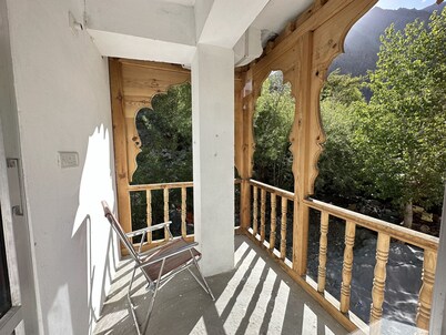 Turtuk Ashoor Guest House