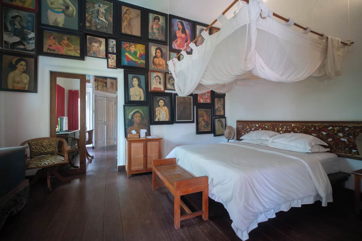 Quarto casal standard | 1 quarto, cofres nos quartos, Wi-Fi de cortesia, roupa de cama