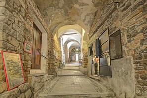 Ảnh chưa phân loại, 5 trong số 17 ảnh, nút