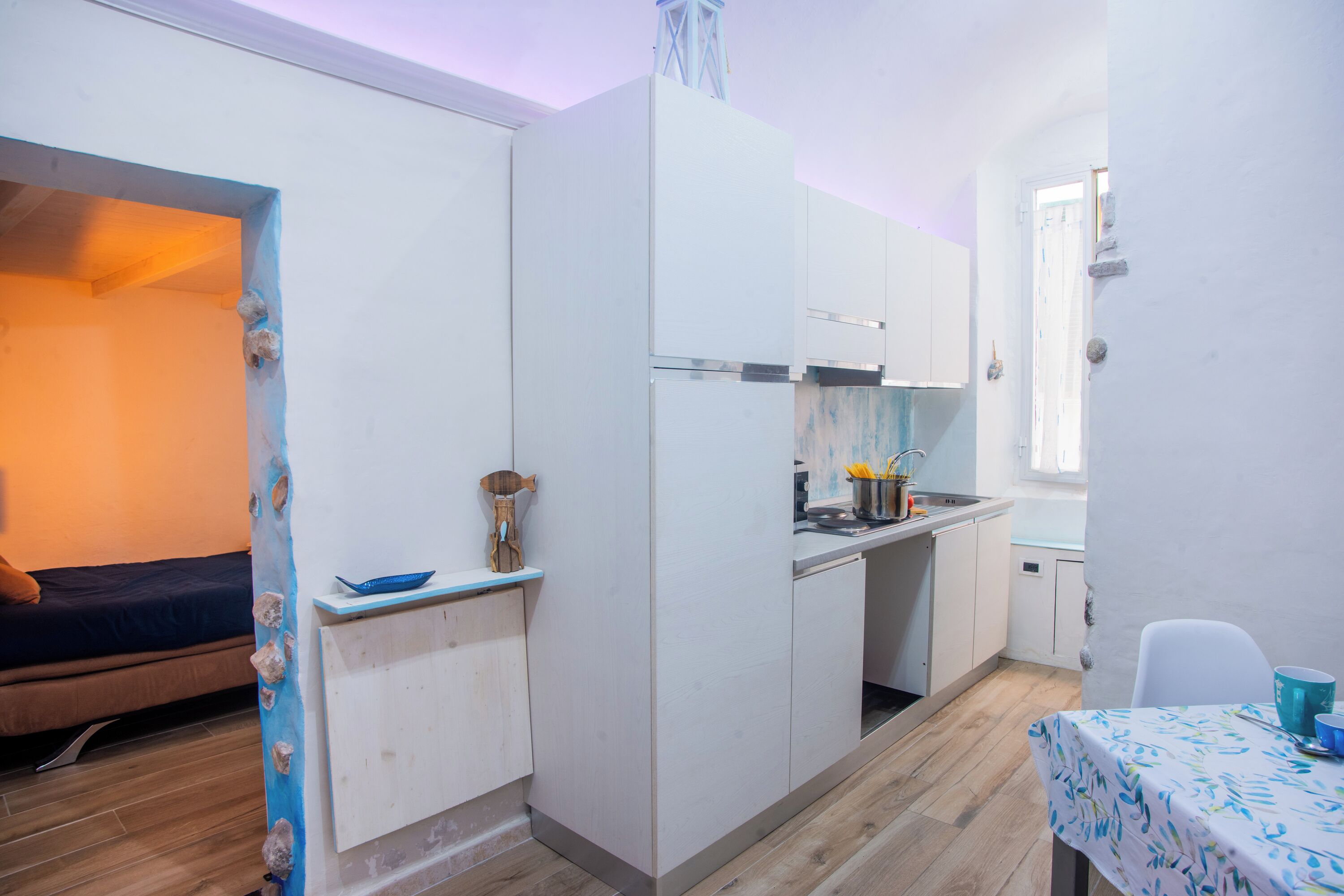 Appartement familial, plusieurs chambres (New Flat Sanremo Centro Casino Beach) | Cuisine privée | Réfrigérateur, four à micro-ondes, surface de cuisson, cafetière-théière