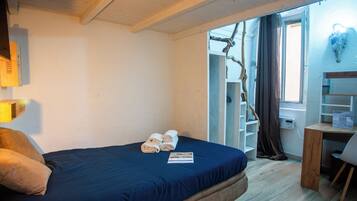 Family Apartment, Multiple Bedrooms (New Flat Sanremo Centro Casino Beach) | 1 bedroom, free WiFi, bed sheets