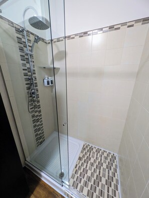 Hair dryer, bidet, towels, soap - 1 Bedroom Apartment in La Spezia (La Spezia)