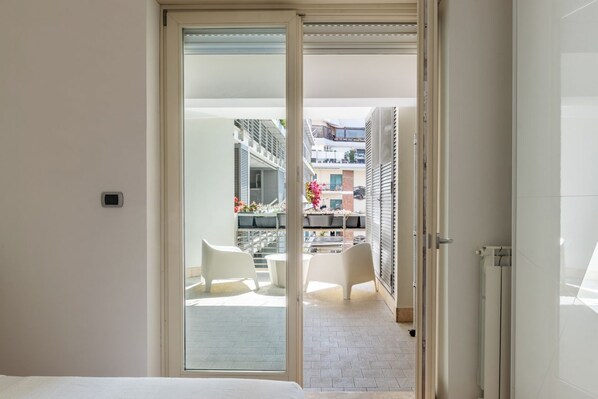 1 habitación, wifi y ropa de cama