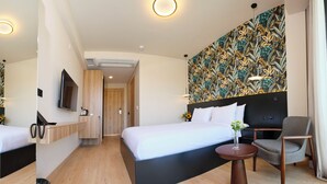 A modern hotel room with a large bed, a desk, a chair, and a wall-mounted TV. - VENZI AYAYORGI ADULT ONLY +15 (Cesme)