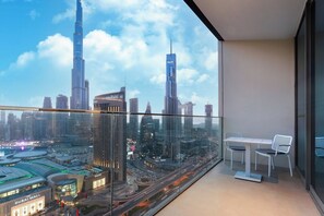 Interior - Magnificent 2BR with Burj Khalifa-Fountain views (Dubai)