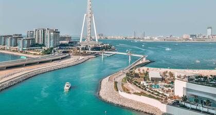 Luxury Marina View 2BR Flats Dubai by Belvilla