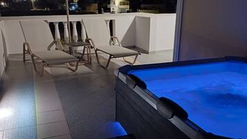 Superior Twin Room, Hot Tub, Partial Sea View | Terrace/patio