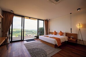 Bungalow King Room | Mountain view - The Pine Mansion (Sen Monorom)