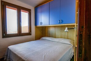 1 makuuhuone, vauvan matkasänky, ilmainen Wi-Fi, vuodevaatteet