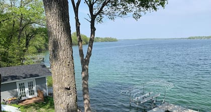 Chain of Lakes Alexandria - Lake Carlos - swim from dock. 5 bedrooms.
