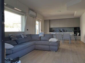 Smart TV, ping pong